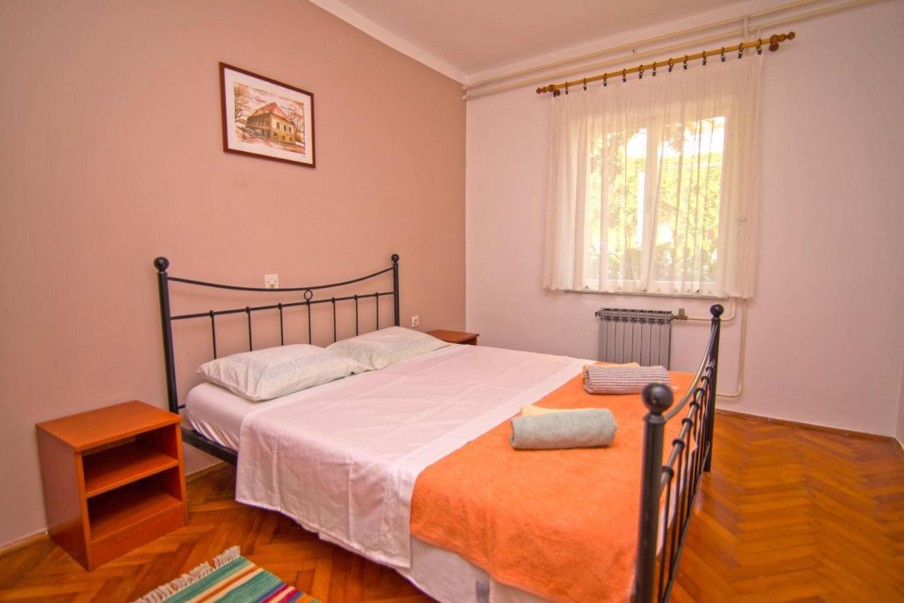 Nena Apartamento Mali Lošinj Exterior foto