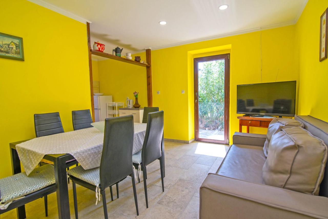 Nena Apartamento Mali Lošinj Exterior foto