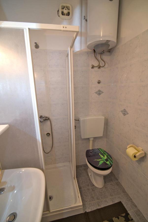 Nena Apartamento Mali Lošinj Exterior foto